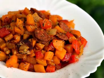 Eintopfgericht: Ratatouille mit Kürbis & Chorizo