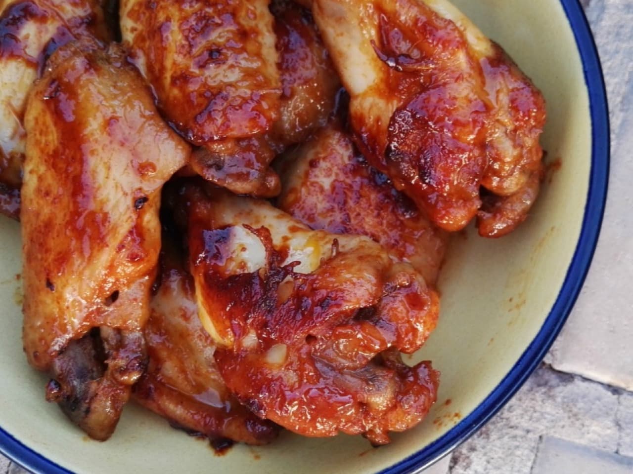 Alitas de pollo con miel y mostaza