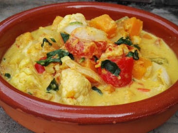 Fast & nutritious pumpkin curry with spinach