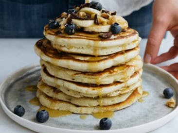 Easy vegan pancakes