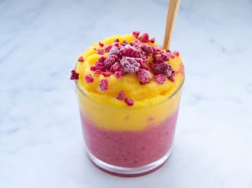 Raspberry & mango smoothie