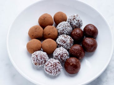 Vegan chocolate truffles