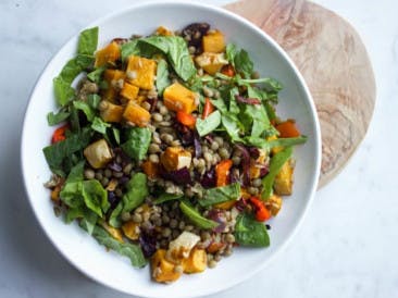 Salad with lentils and roasted pumpkin