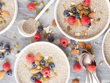 Vanilla chia pudding with almond butter