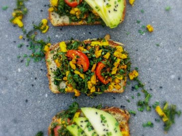 Toast with Tempeh Scramble